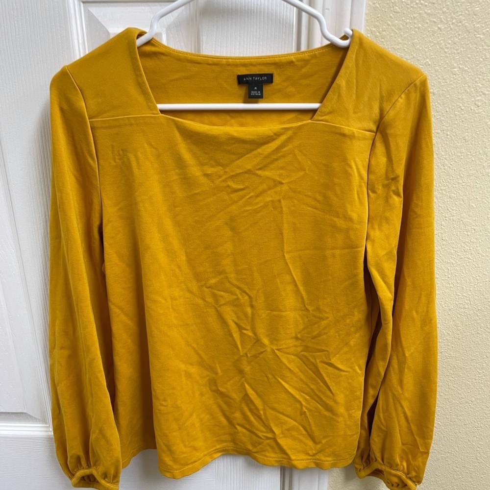 Ann Taylor blouse size medium